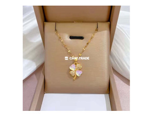 Golden Clover Necklace – Symbol of Luck - 2