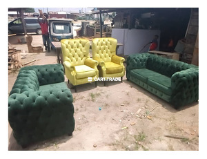 2023 beautiful tufted sofa
