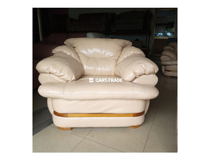 LUXURY CHAIR