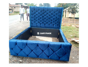 BEAUTIFUL LUXURY BED SET