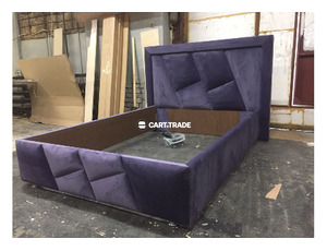 A MODERN 1PATTERNED TUFTED