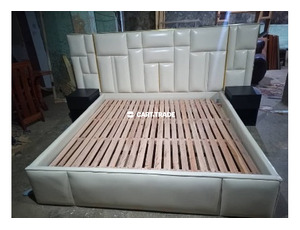 A MODERN PATTERNED BED SET