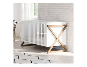 UNIQUE BABY CRIB