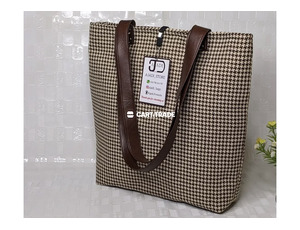 Houndstooth Tote Bag for Everyday Chic