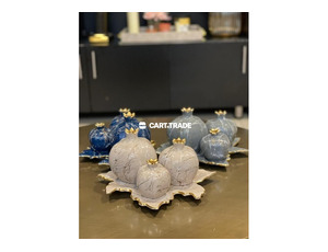 CENTER PIECES