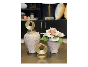 VASES