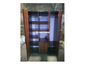 MODERN WARDROBE