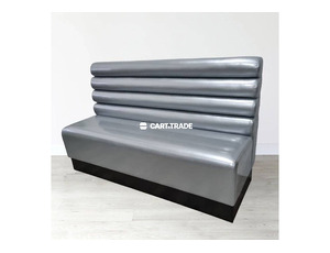TUFTED SOFA