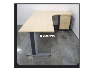Office table