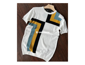 Geometric Knit T-shirt with Bold Stripes