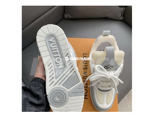 LUIS VIUTTON SHOES - 2