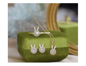 Elegant Gold Bunny Face Jewelry Set with Diamond Accents - 2