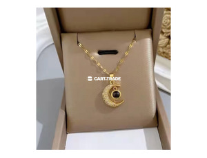 Gold Crescent Moon Necklace – Sparkling Elegance with Black Gemstone - 2